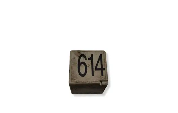 Audi A6 S6 C6 4F Other relay 8E0951253