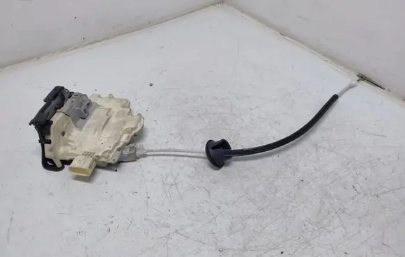 Audi Q7 4L Rear door lock 3C4839016