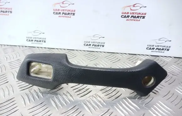 Rear door interior handle