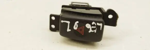 Subaru Legacy Hazard light switch