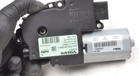 Volvo XC60 Sunroof motor/actuator 30799673
