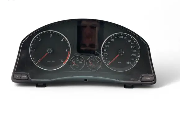 Volkswagen Scirocco Speedometer (instrument cluster) 1K8920870G