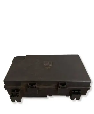 Dodge Durango Fuse module P68251629AC 16238DA