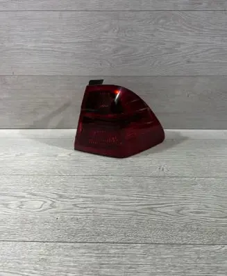 BMW 3 E90 E91 Rear/tail lights 7160062