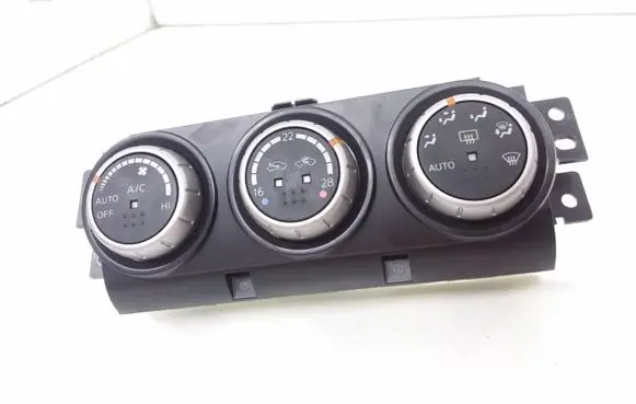 Nissan X-Trail T31 Climate control unit 27500J874A