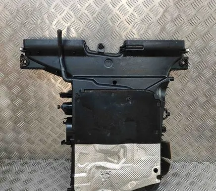 Audi Q8 Air filter box 4M0133843H 4M0133837AA