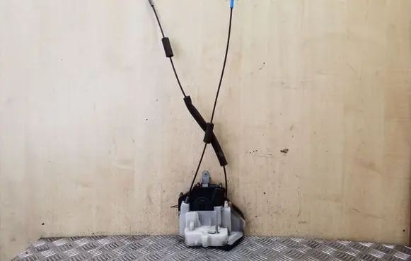 Subaru Outback Rear door lock