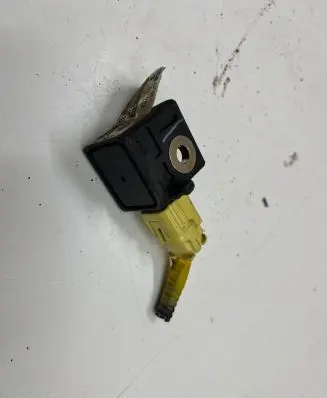 Honda FR-V Airbag deployment crash/impact sensor 77970SFEB110M2 G0YF080WF