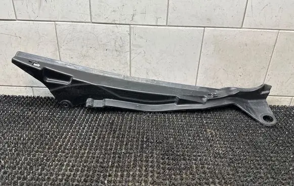 Fender end trim