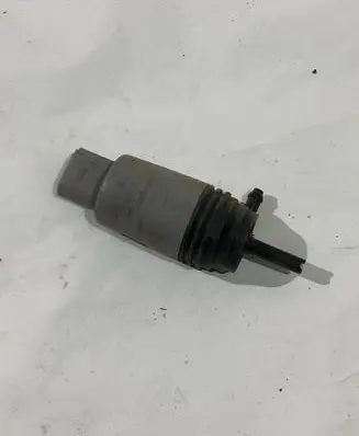 BMW 5 E60 E61 Windscreen/windshield washer pump 6934159 23557610