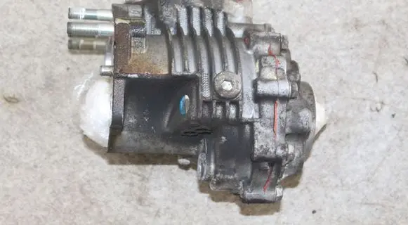 Toyota RAV 4 (XA30) Gearbox transfer box case 85W90GL5