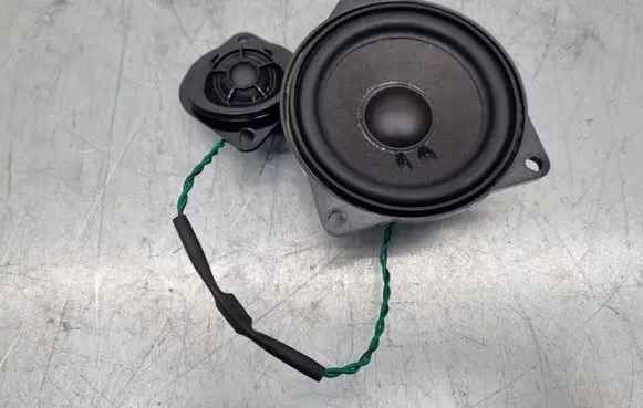 BMW 5 G30 G31 G38 Panel speaker 9354084 9363549
