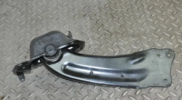Audi Q3 8U Rear upper control arm/wishbone