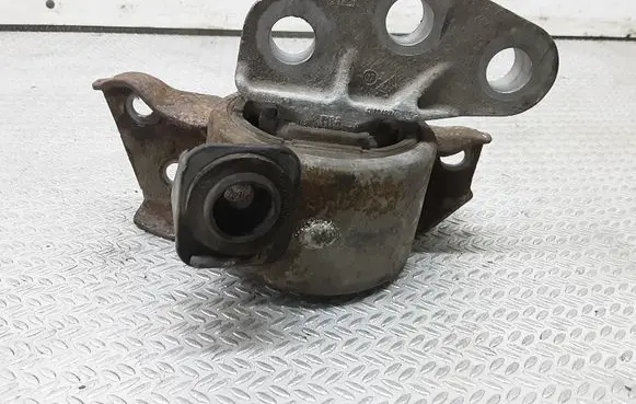 Opel Corsa D Gearbox mount 468648740