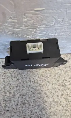 Dacia Sandero II Engine control unit/module 259906502R 20933200A