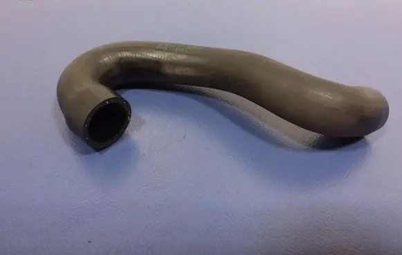 BMW X5 E53 Engine coolant pipe/hose