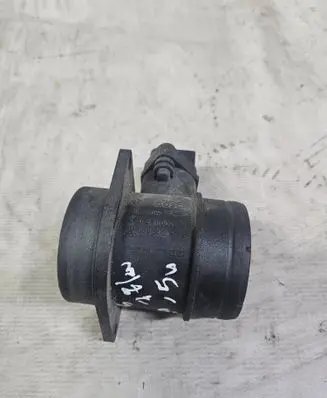 Volkswagen Golf V Mass air flow meter 038906461B 0281002531