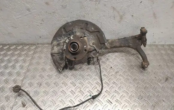 Seat Exeo (3R) Front wheel hub spindle knuckle