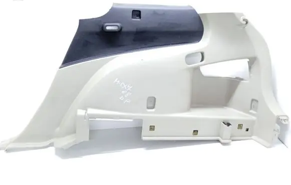 Trunk/boot lower side trim panel