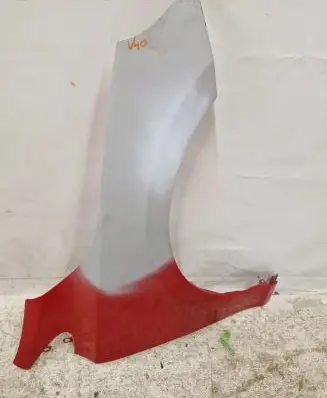 Volvo V40 Fender
