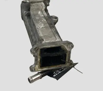 Volvo XC60 EGR valve cooler 30757742 70304900 1112500129