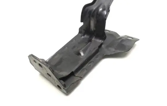 Volvo V60 Radiator mount bracket 31261931