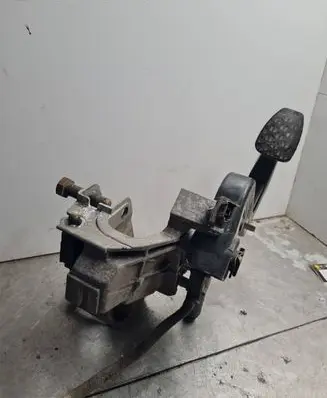 Clutch pedal