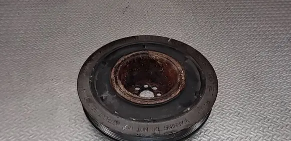 Volkswagen Touareg I Crankshaft pulley 057105251D 059105251AD