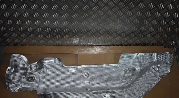 Mercedes-Benz E W214 Exhaust heat shield A2146828401555555