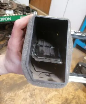 KIA Sportage Radio/GPS head unit trim 84740F1200SA1 97410F1000 84740F1200SA197410F100097420F1000