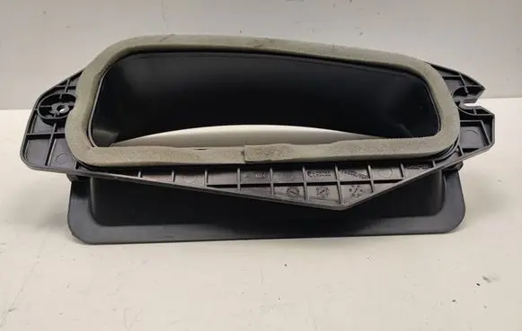 Dodge Durango III Intercooler air guide/duct channel 68418296AB