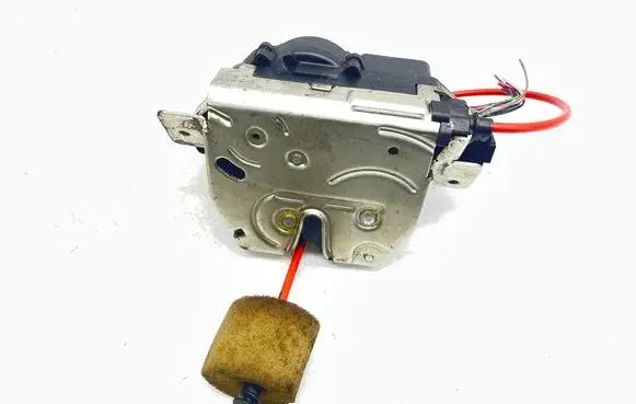 Mercedes-Benz ML W164 Tailgate/trunk/boot lock/catch/latch A2117400235