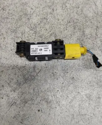 Audi A4 S4 B6 8E 8H Airbag deployment crash/impact sensor 8E0959643A