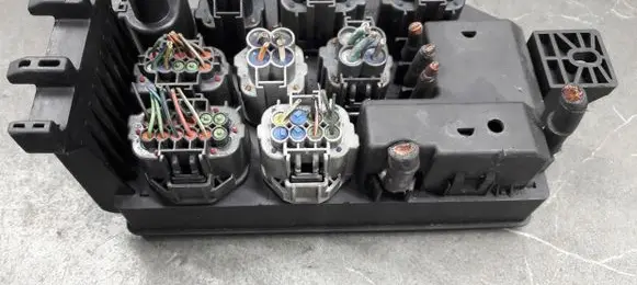 Jaguar X-Type Fuse box set 4x43-14a073-cd