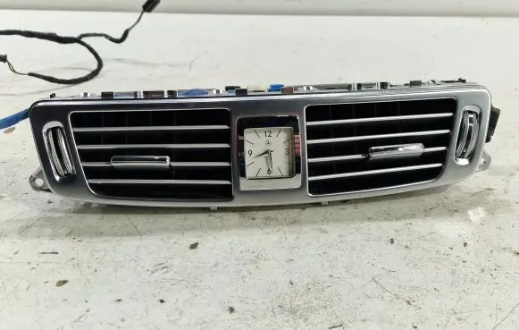 Mercedes-Benz CLS C218 X218 Dash center air vent grill A2188300054 A2188300754