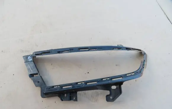 Opel Astra L Headlight/headlamp mounting bracket 9859970680