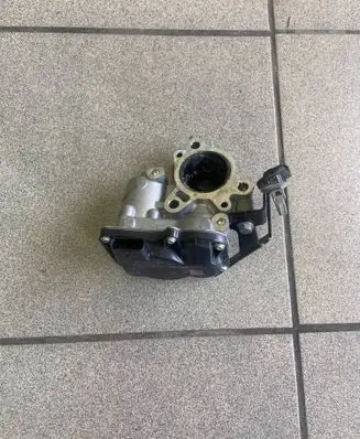 Renault Kangoo III EGR valve 147100361R LE2111817