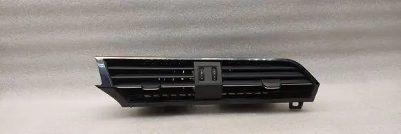 Audi Q3 F3 Dash center air vent grill 83B820903 83B8209036PS