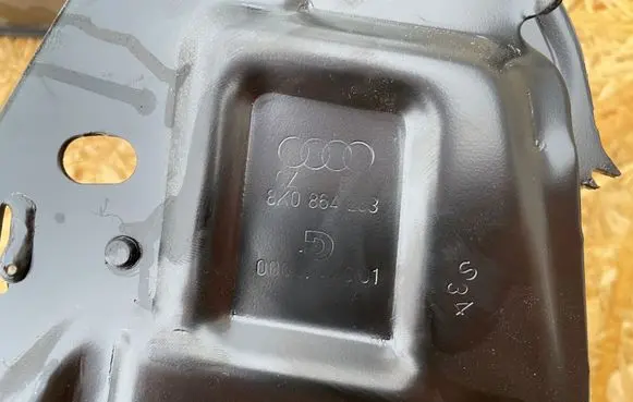 Audi A5 8T 8F Armrest 8K0864263