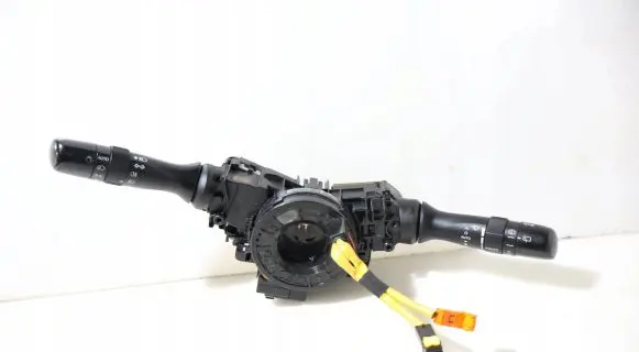 Toyota RAV 4 (XA30) Light switch