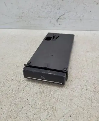 Audi A3 S3 8P Dashboard storage box/compartment 8P0941561F