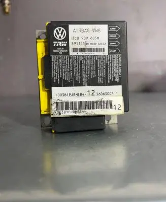 Volkswagen PASSAT B6 Airbag control unit/module 3C0909605M 391125 10H030S2522