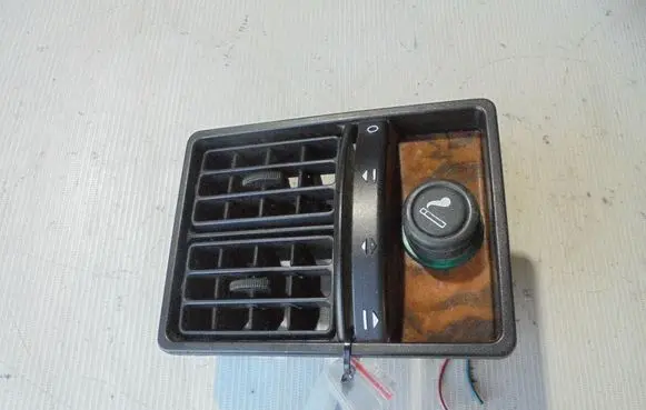 Jaguar XJ SERIE 3 Dashboard air vent grill cover trim XJ6