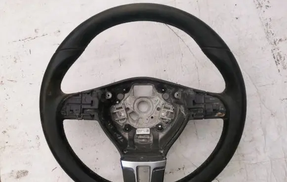 Volkswagen Sharan Steering wheel 3063333