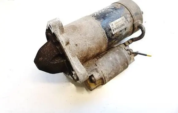Opel Insignia A Starter motor 55585238 m001t30173