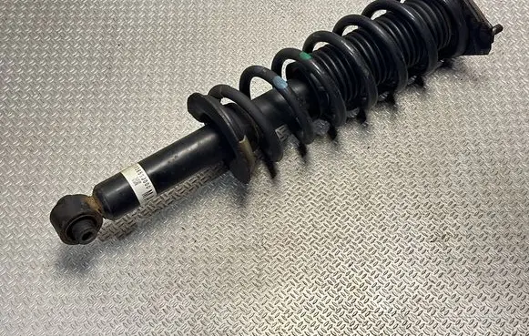 Subaru Forester SK Rear shock absorber with coil spring 20365SJ000