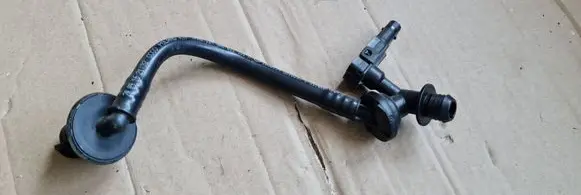 Audi A4 S4 B9 Vacuum line/pipe/hose 8W1611931N 5Q0906207