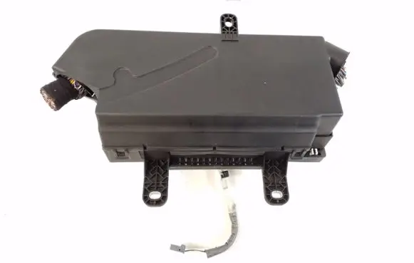Jaguar F-Pace Fuse module HK8314A067FA