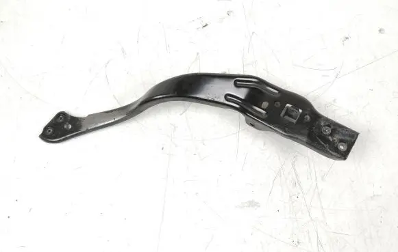 Mercedes-Benz E W212 Headlight/headlamp mounting bracket PP212620028