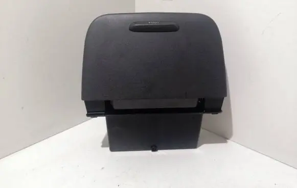 Volvo V70 Car ashtray 9158406 6795